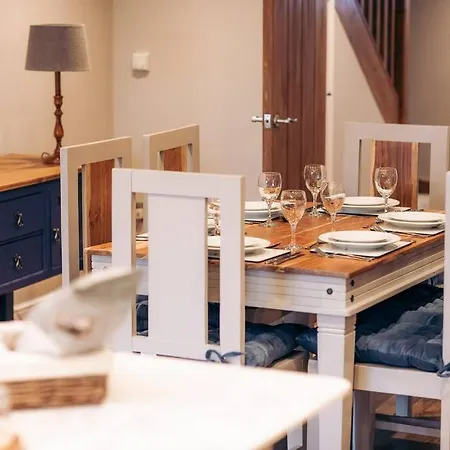 Meadow View Near Settle. Short Walk To Food Pub * 세틀