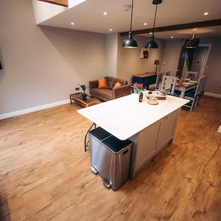 Meadow View Near Settle. Short Walk To Food Pub 펜션 세틀