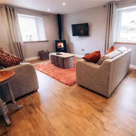 Holiday home Meadow View Near Settle. Short Walk To Food Pub *