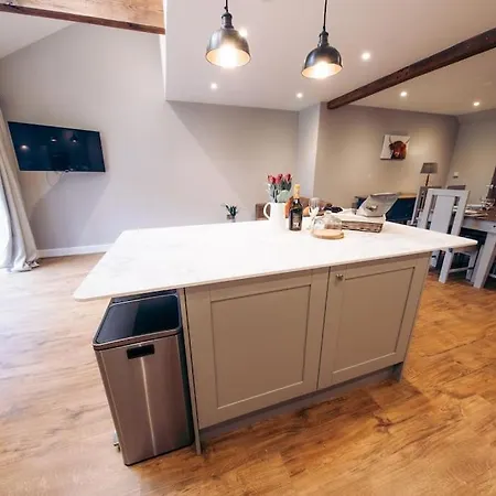 펜션 Meadow View Near Settle. Short Walk To Food Pub 세틀