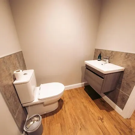 Meadow View Near Settle. Short Walk To Food Pub *